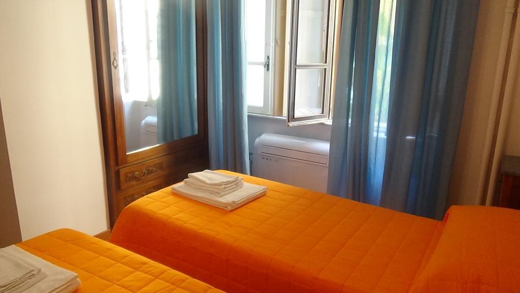 Bed And Breakfast Adduci'S House Rome Bagian luar foto